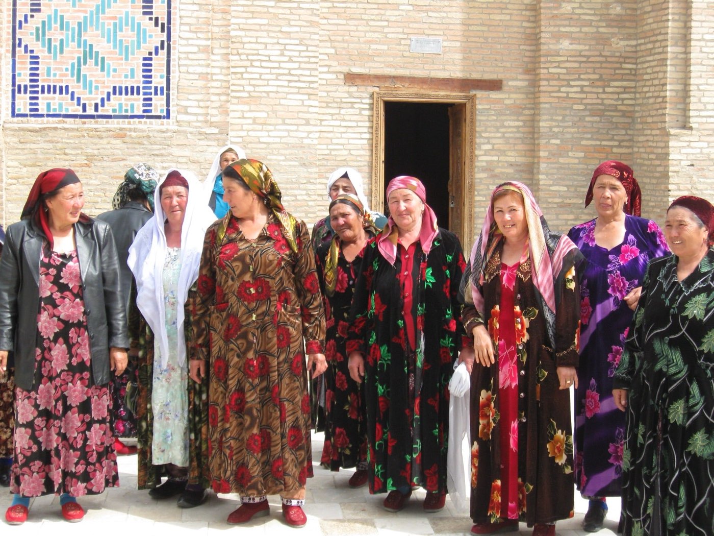 Local women in Samarkand, Uzbekistan